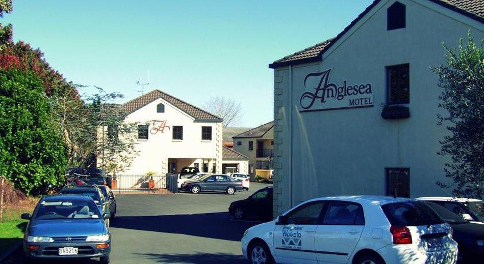 Anglesea Motel And Conference Centre Hamilton Exterior photo